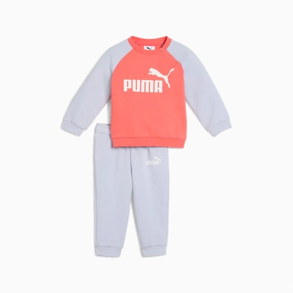 PUMA Minicats Two-Piece Set: Cosy Crew & Pants for Your Little One's Adventures.